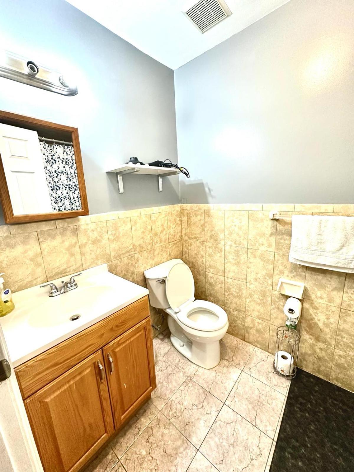 Divine Villa And Resorts 67 Sherman 5Mins To Ewr Airport And 4Mins To Penn Station Newark, 20Mins To New York Exterior foto